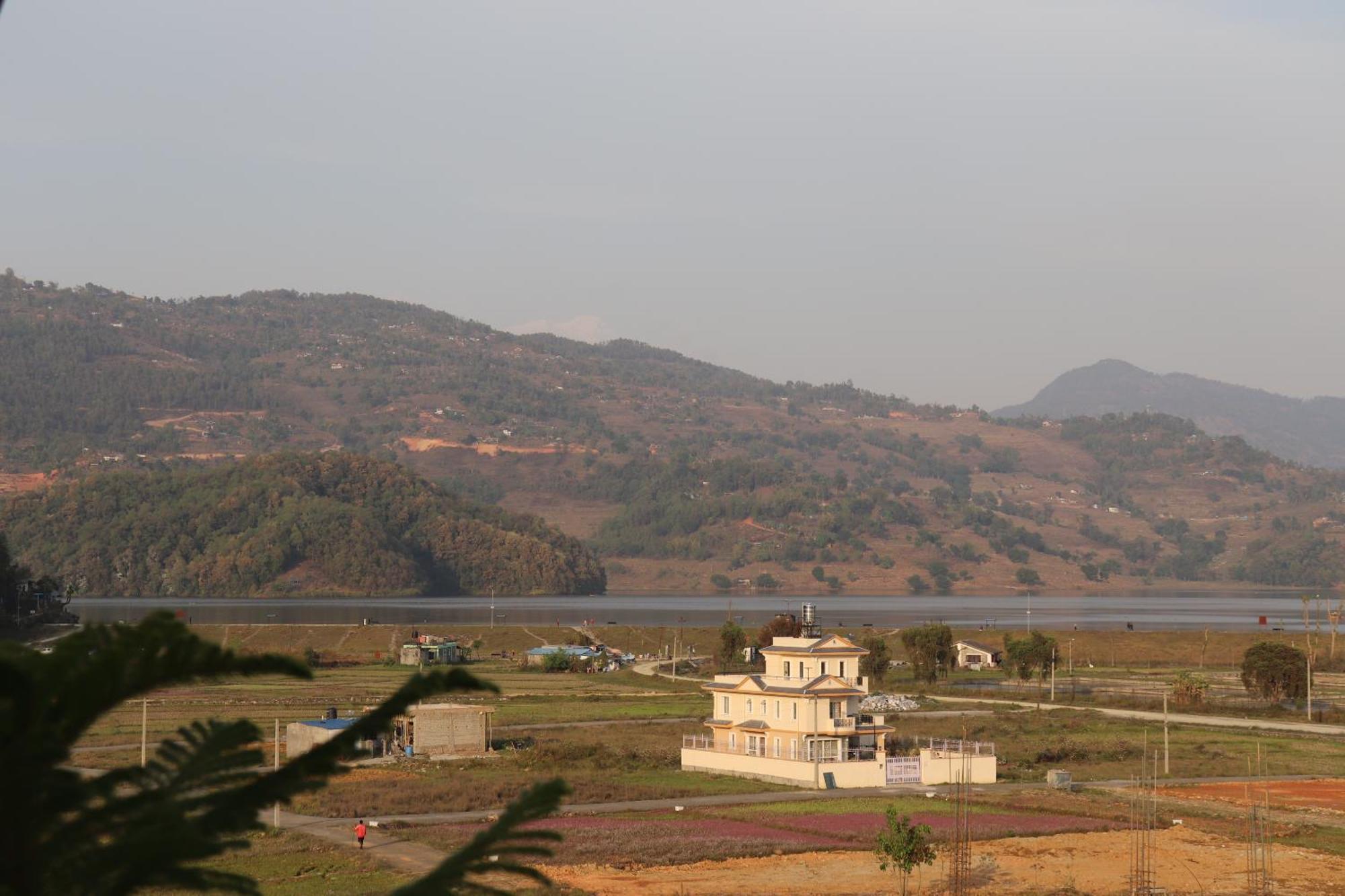 Hotel Young'S Stupa Ranipauwa Esterno foto