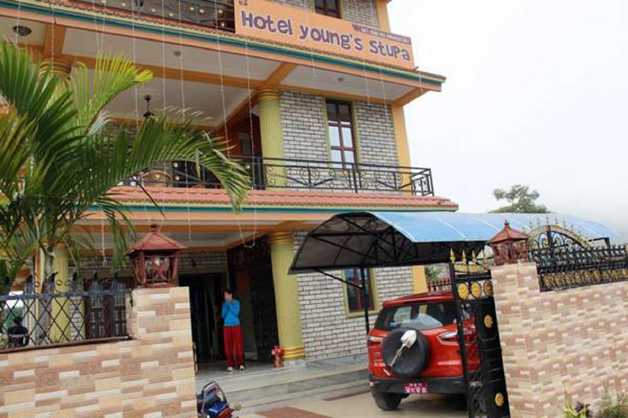 Hotel Young'S Stupa Ranipauwa Esterno foto