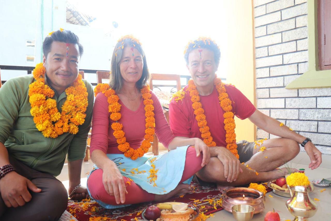 Hotel Young'S Stupa Ranipauwa Esterno foto
